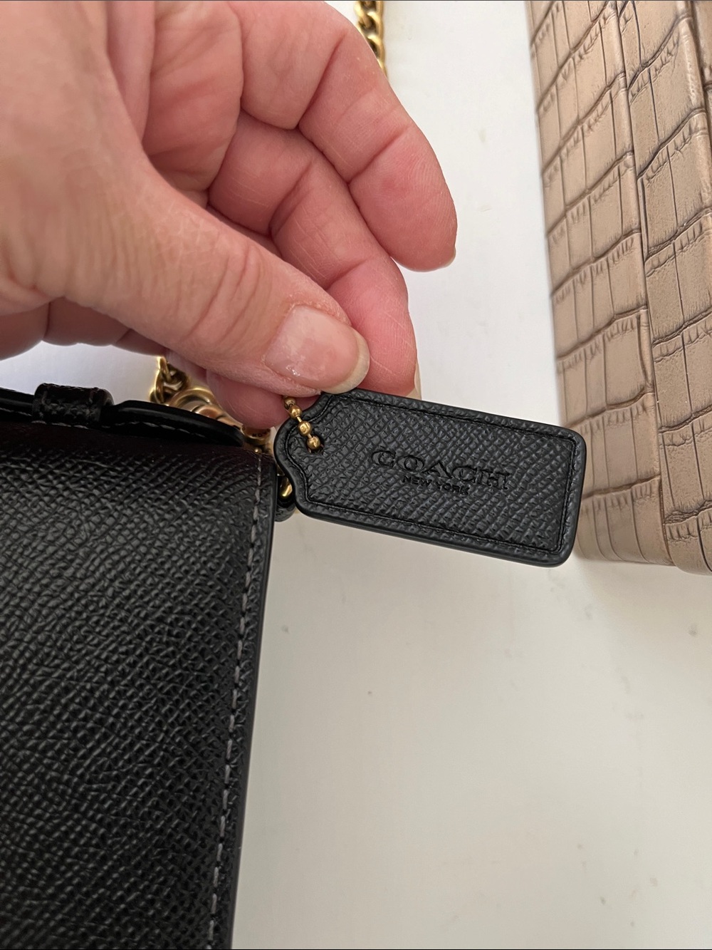 Coach Black Leather shoulder with Gold Chain Accent - Picture 11 of 13
